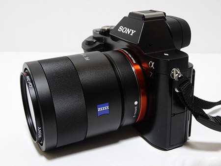 Objektīvs Sony Sonnar T* FE 55mm f1.8 ZA (SEL-55F18Z), 281 g - 1a.lv